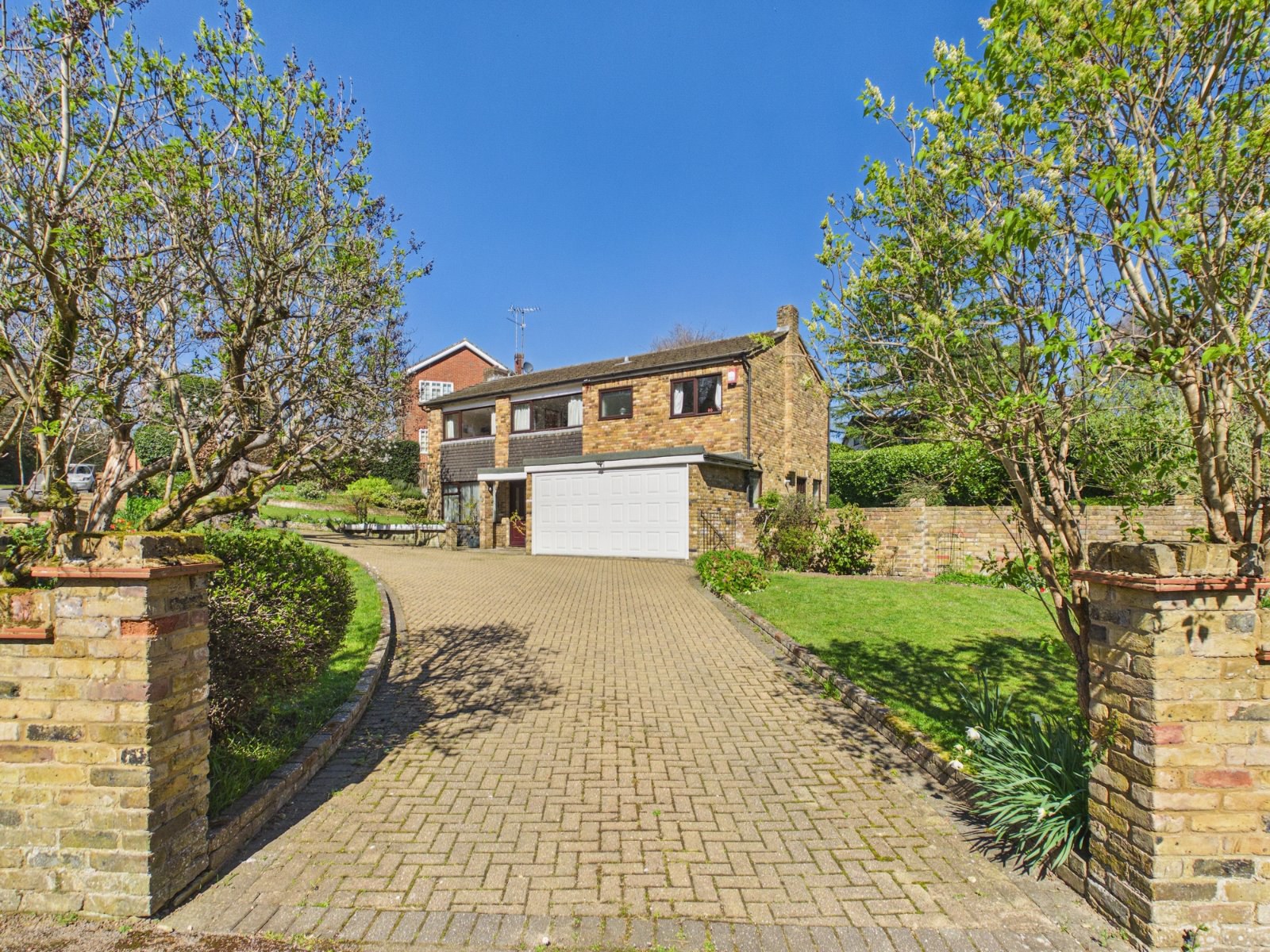 Eghams Wood Road, Beaconsfield, Buckinghamshire, HP9