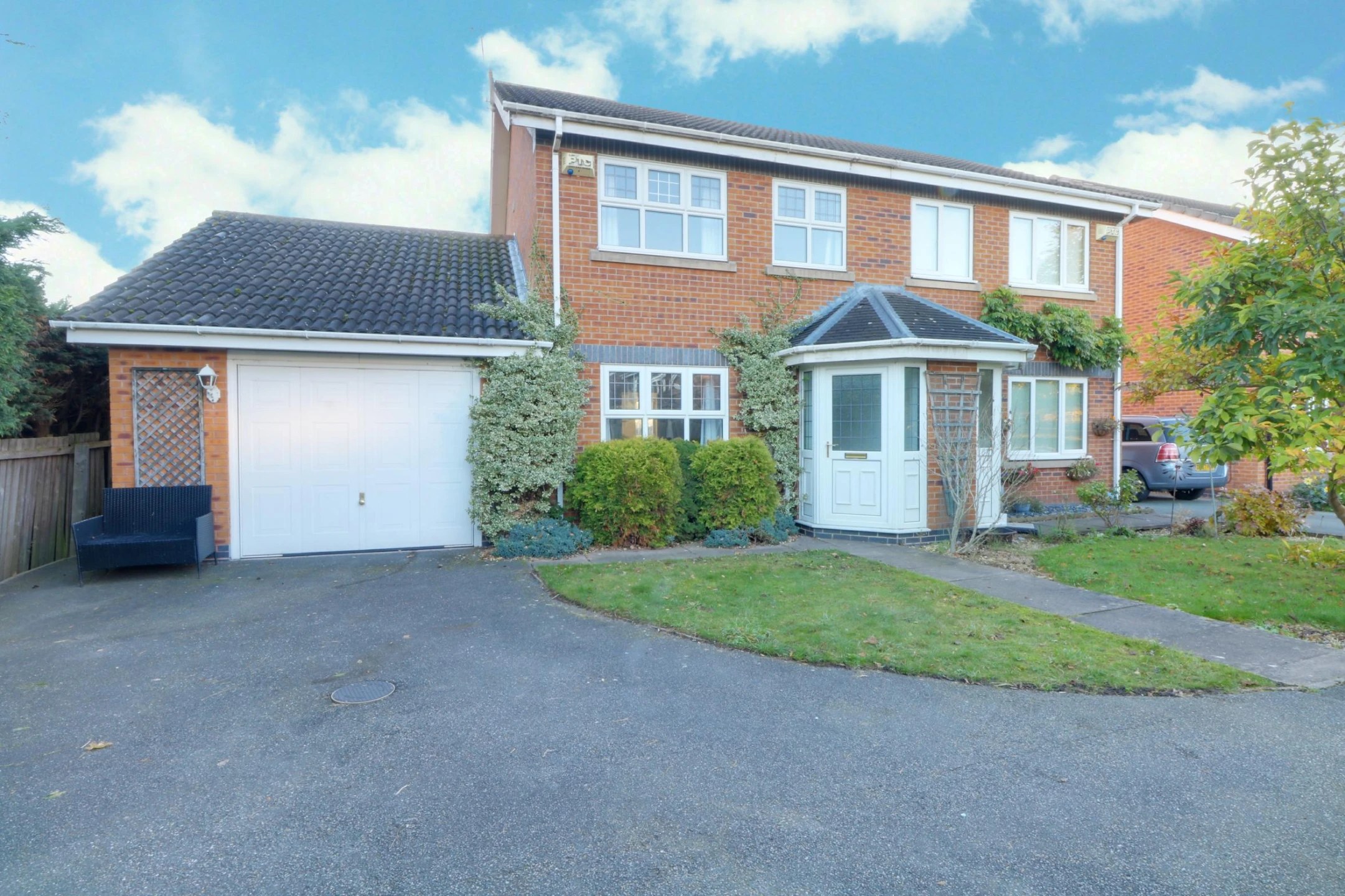Kestrel Close