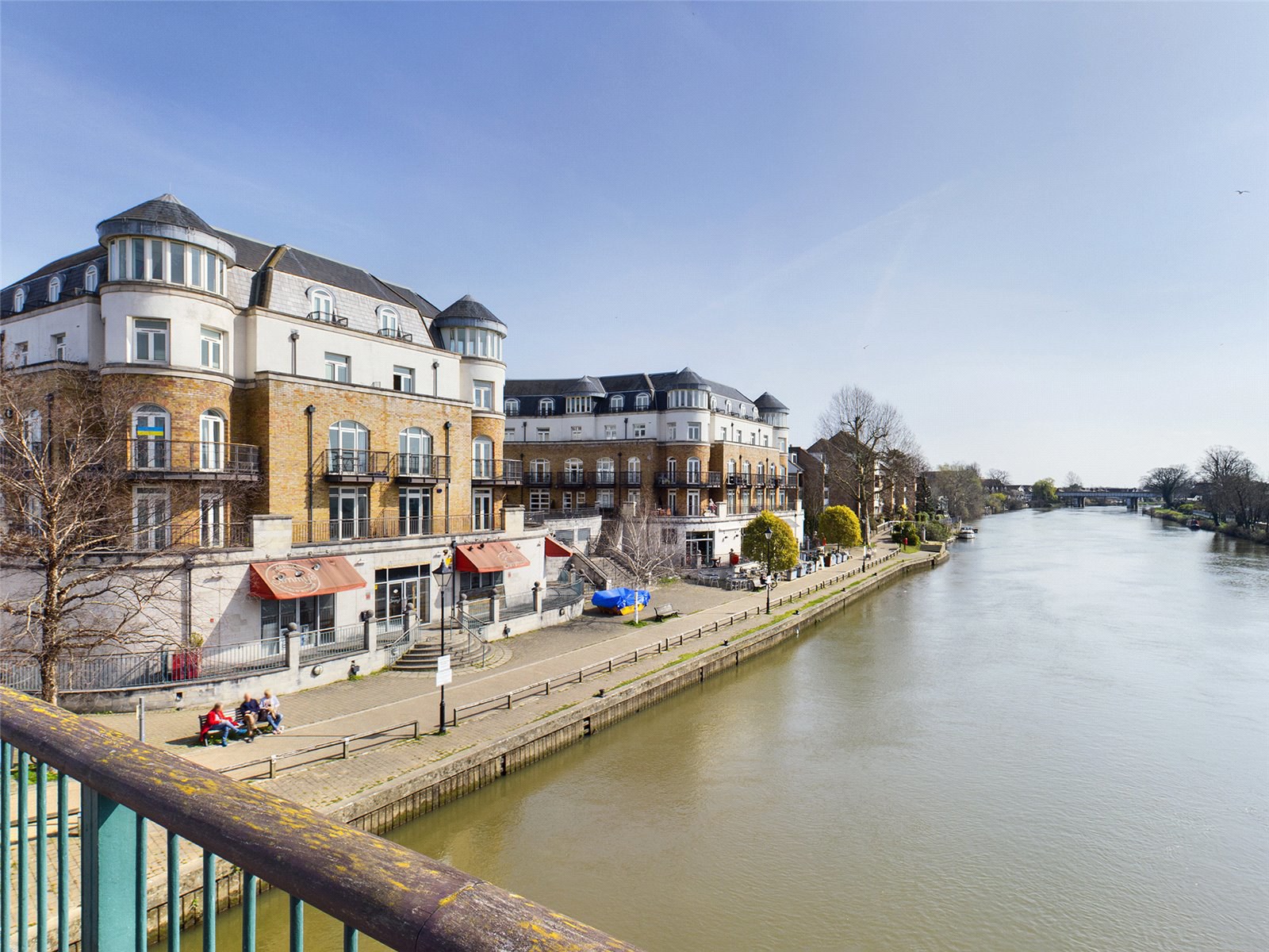 Thames Edge Court, Clarence Street, Staines-Upon-Thames, Surrey, TW18, photo 2
