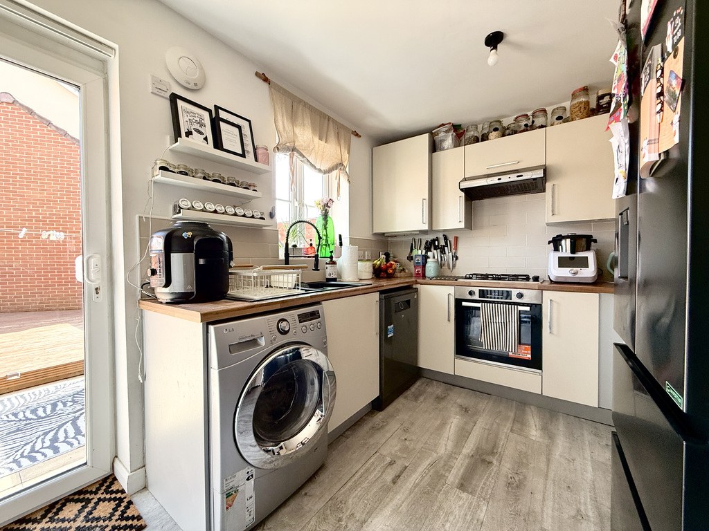 Birkbeck Chase, West Wick, Weston-super-mare, photo 3