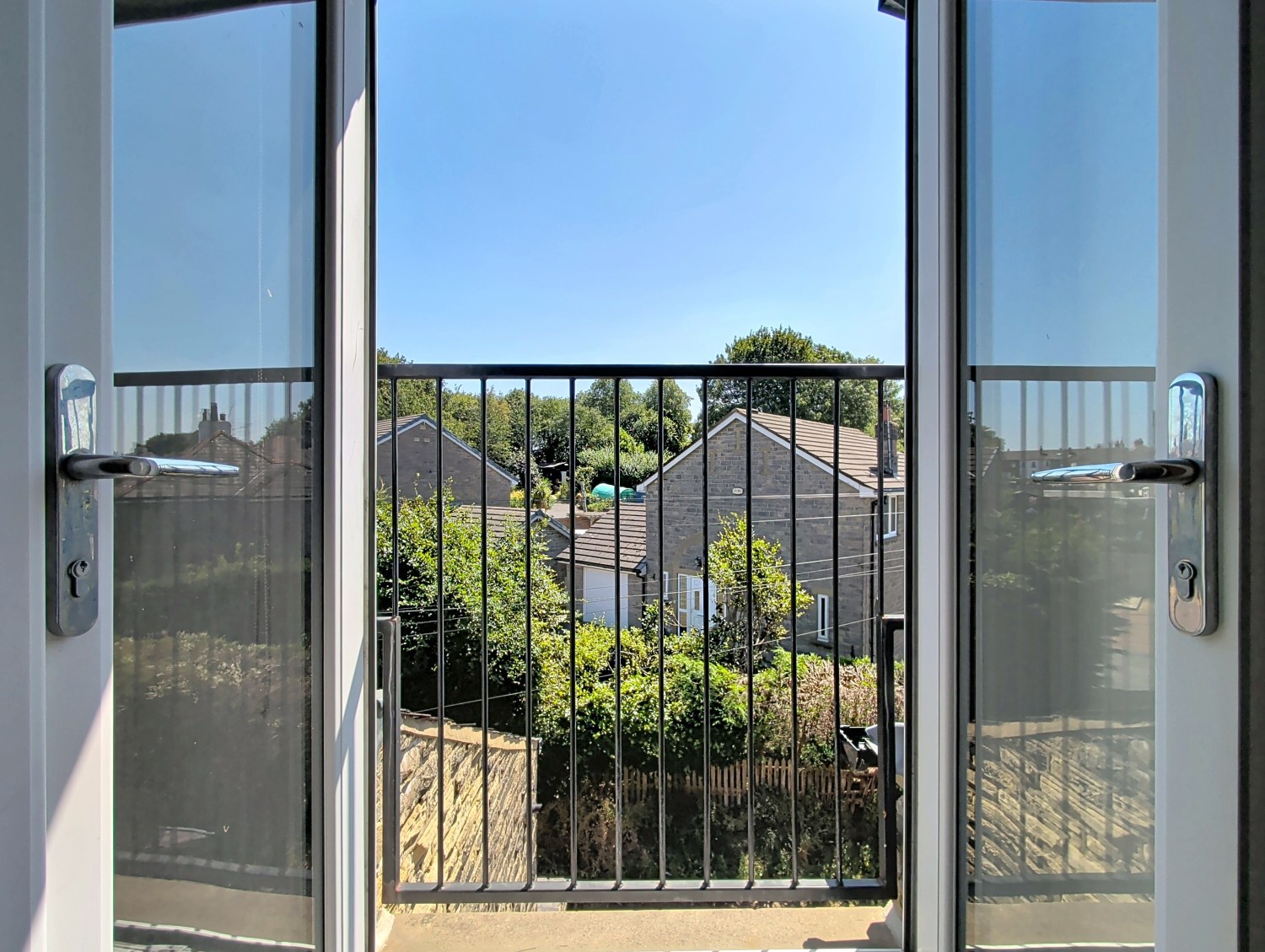 Huddersfield Road Wyke, Bradford, West Yorkshire, BD12, photo 8