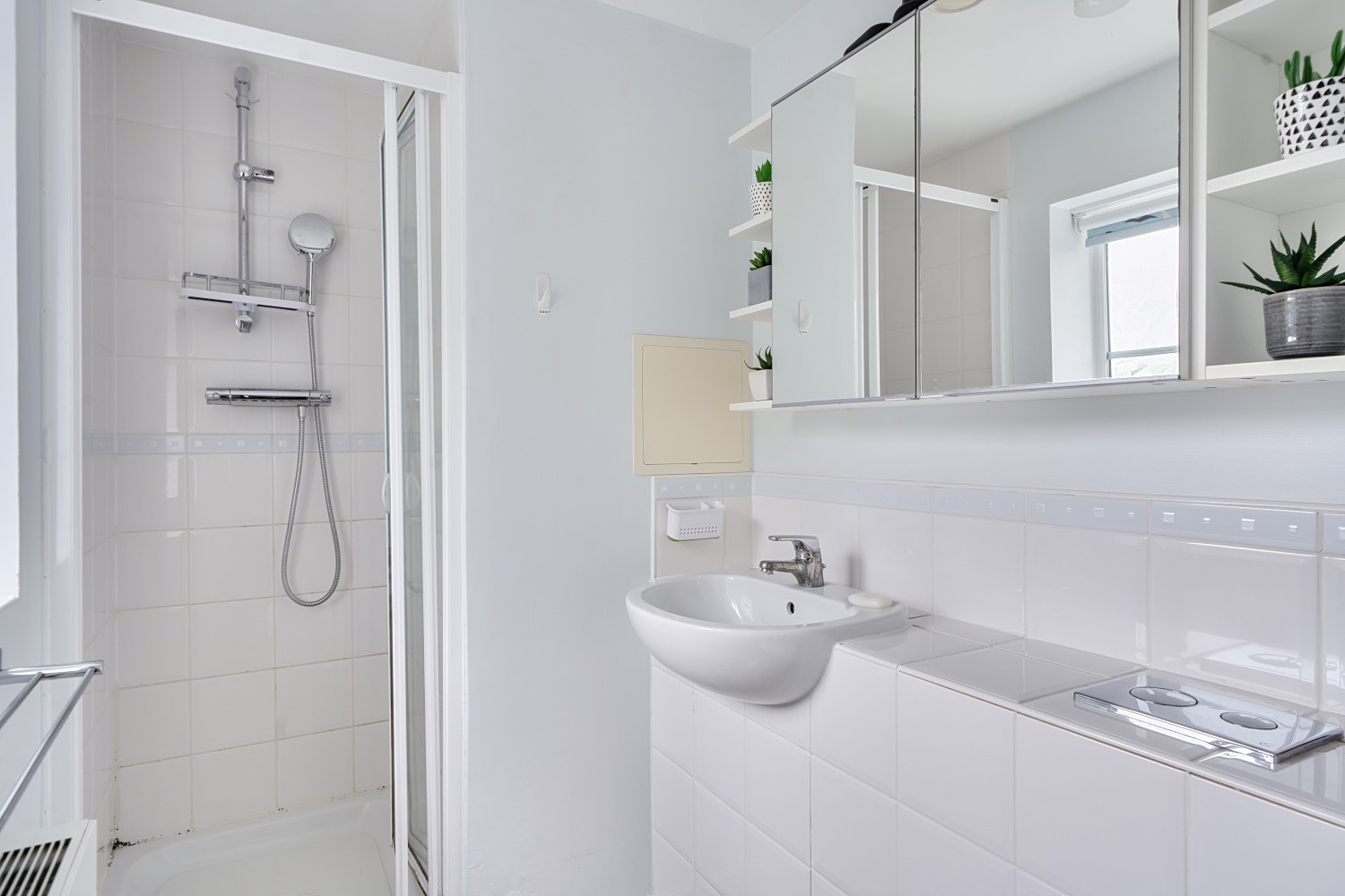 Cuddington Avenue, Worcester Park, Surrey, KT4, photo 8