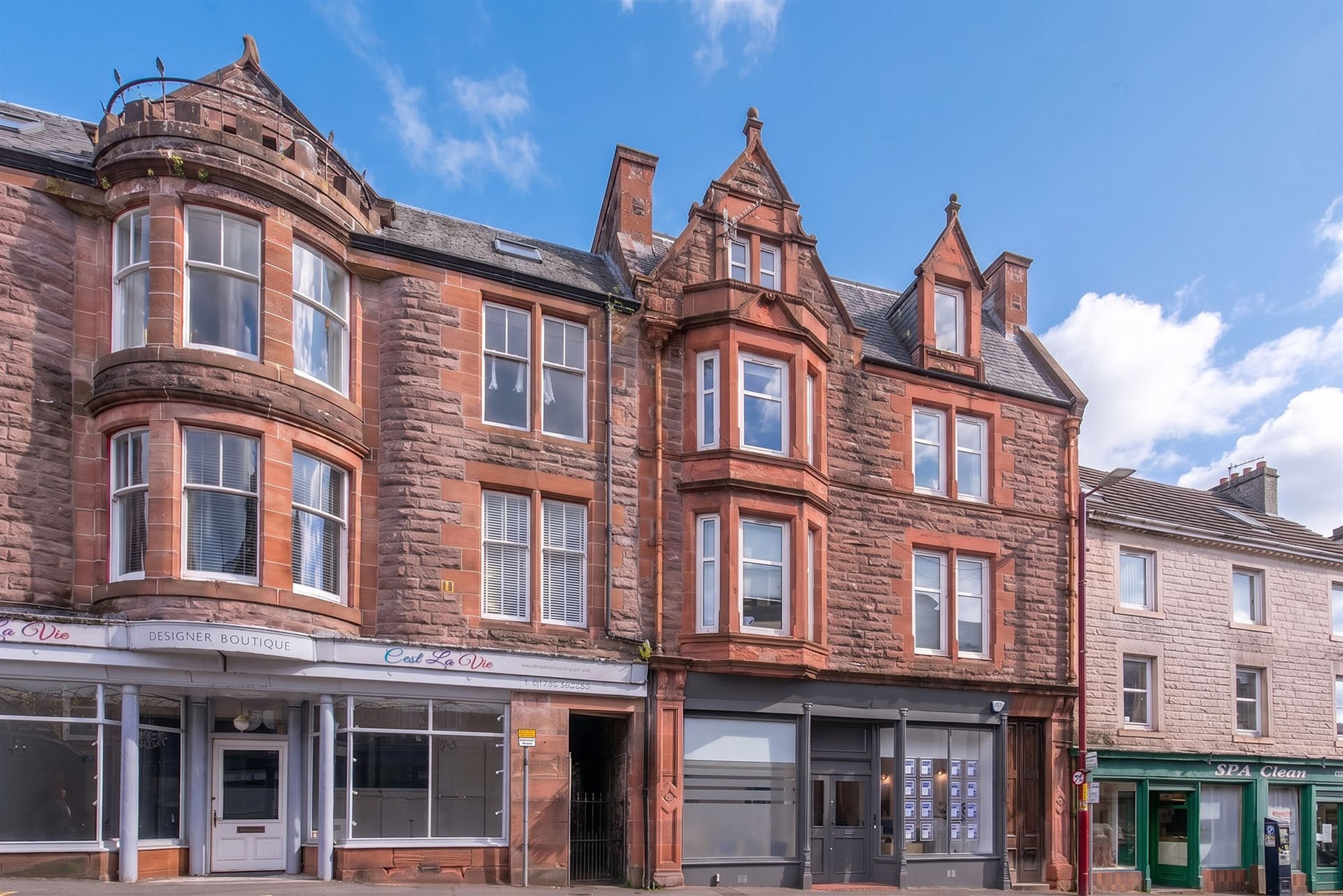 Comrie Street