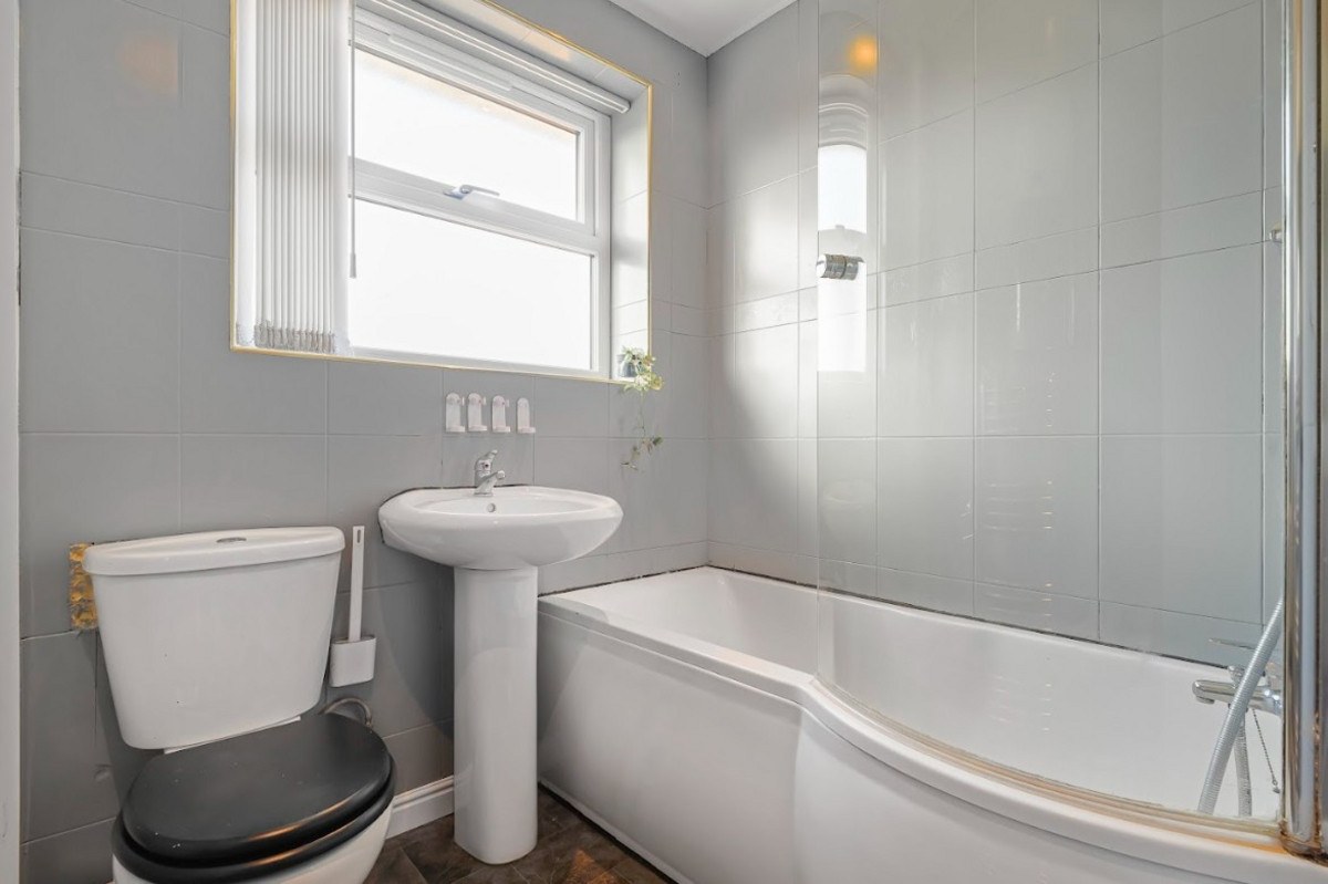 Seaton Gardens, Rossington, DN11, photo 14