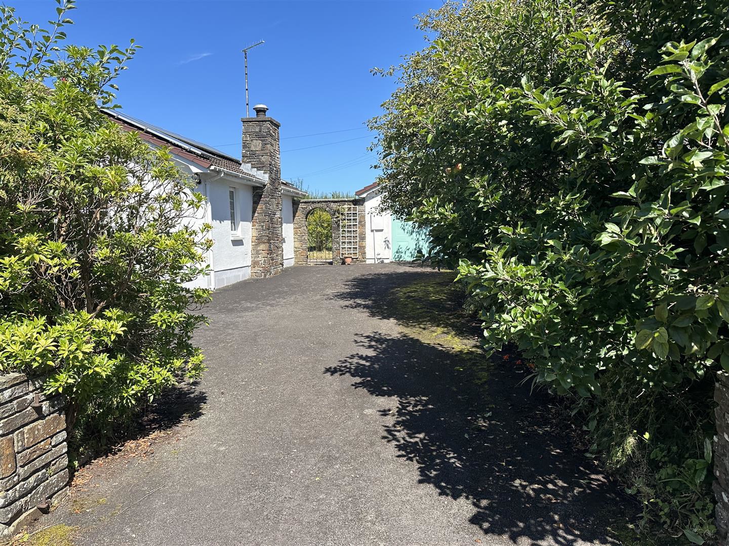 Falcondale Drive, Lampeter, photo 17