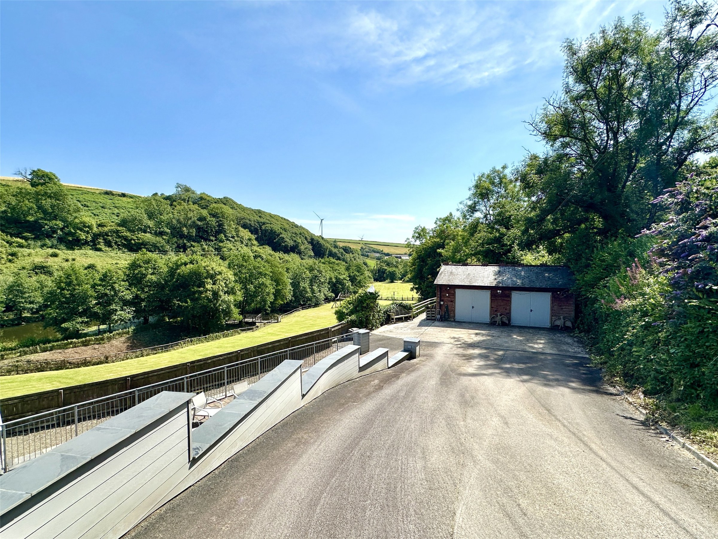 Seven Characterful Cottages & 4.5 Acres, West Down, Devon, EX34, photo 26