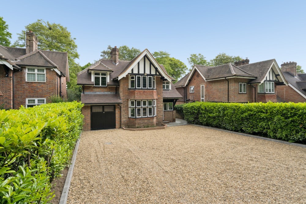 Manor Drive