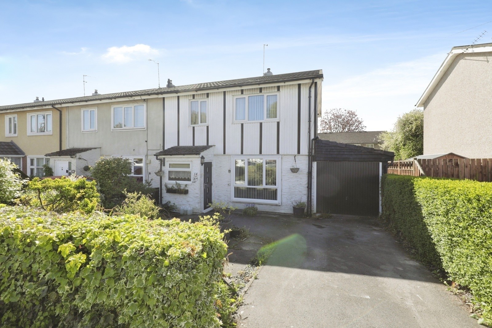 3 bed end of terrace house for sale in Cawthorn Avenue, Harrogate