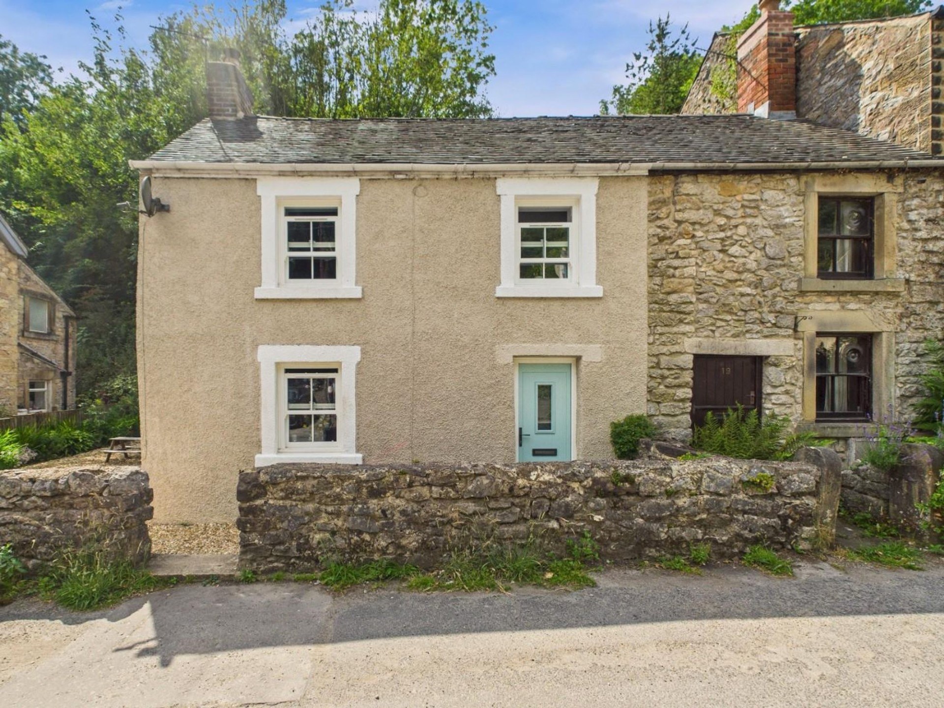 House For Sale Yeoman Street