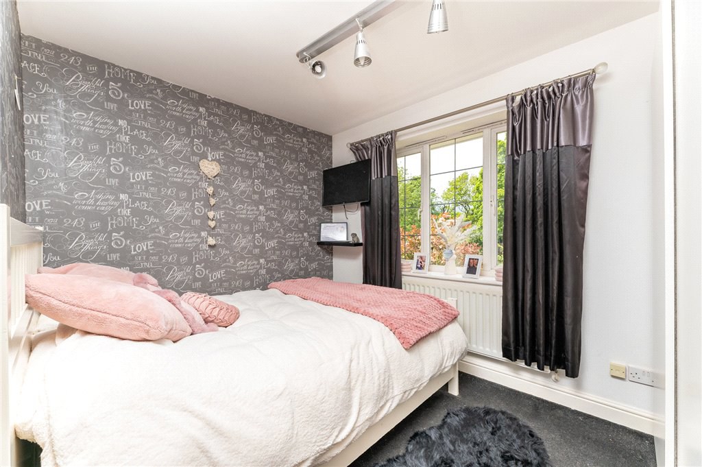 Clark Spring Rise, Morley, Leeds, LS27, photo 22
