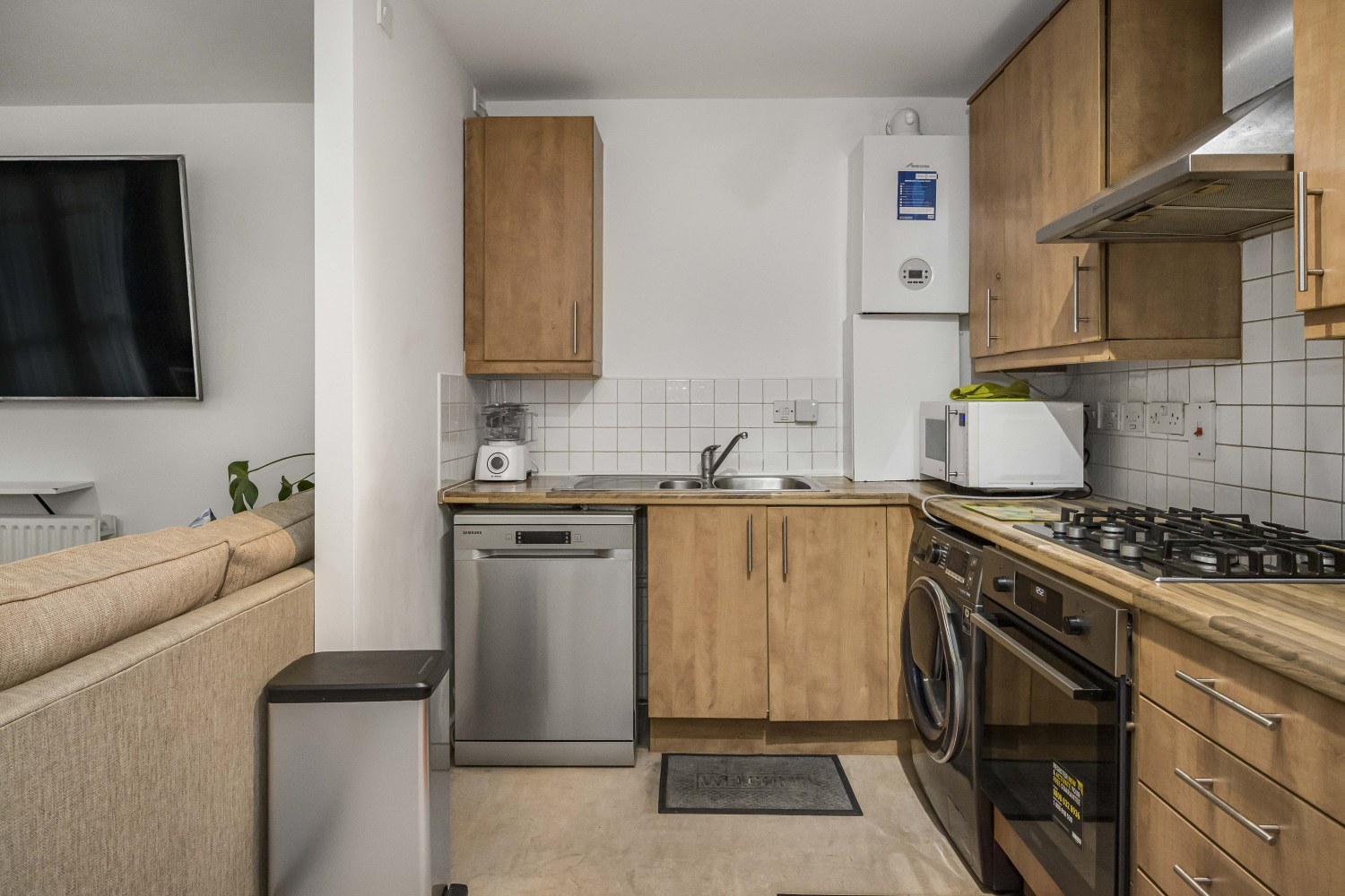 Kinglet Close, London, E7, photo 7