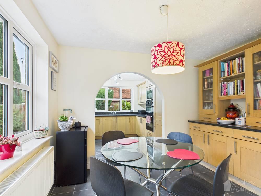 Wyldwood Close, Harlow, photo 11
