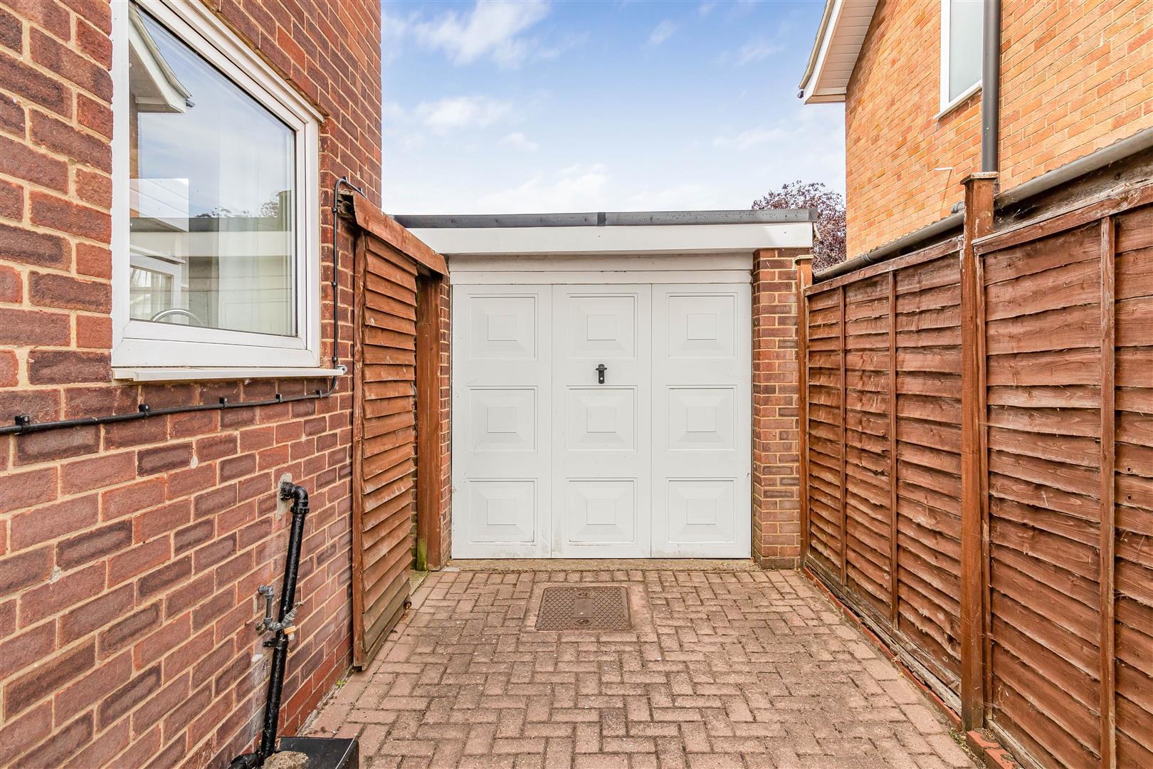 Elizabeth Avenue, Newmarket, photo 21