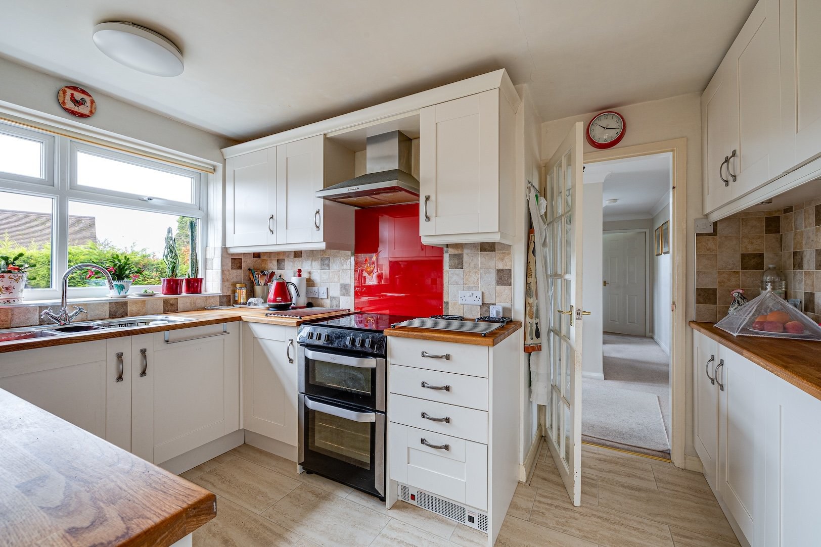 School Lane, Holt, LL13, photo 6
