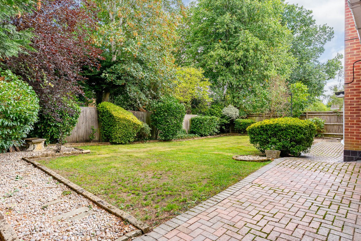 Hazel Mead, Barnet, EN5, photo 23