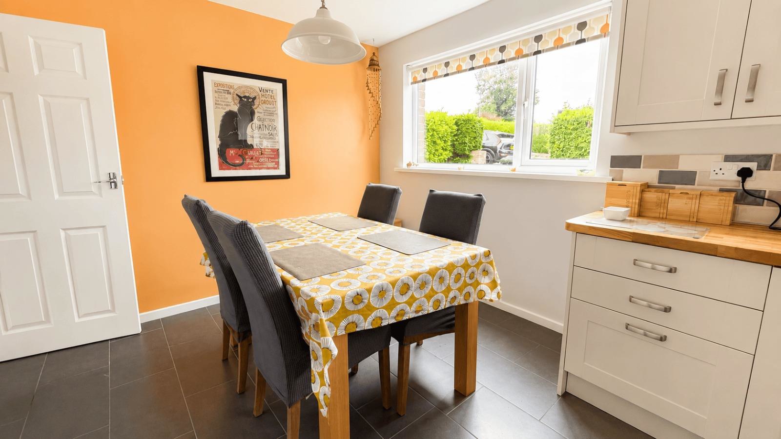 Sycamore Crescent, Macclesfield, photo 7