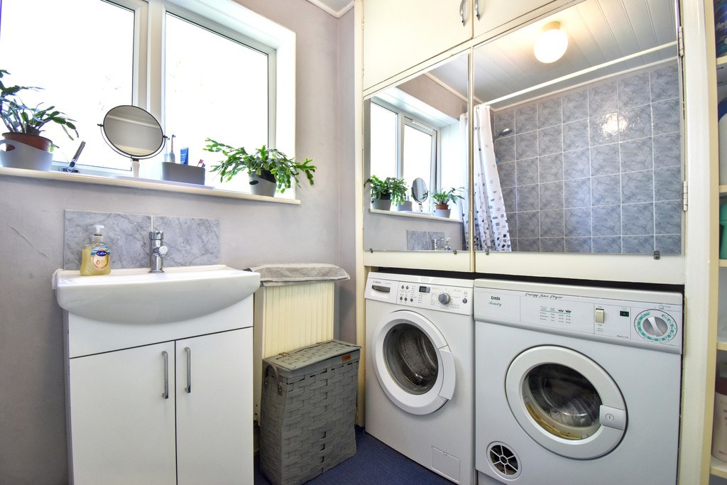 The Bungalow, Sea Dyke Way, Marshchapel DN36 5TZ, photo 16