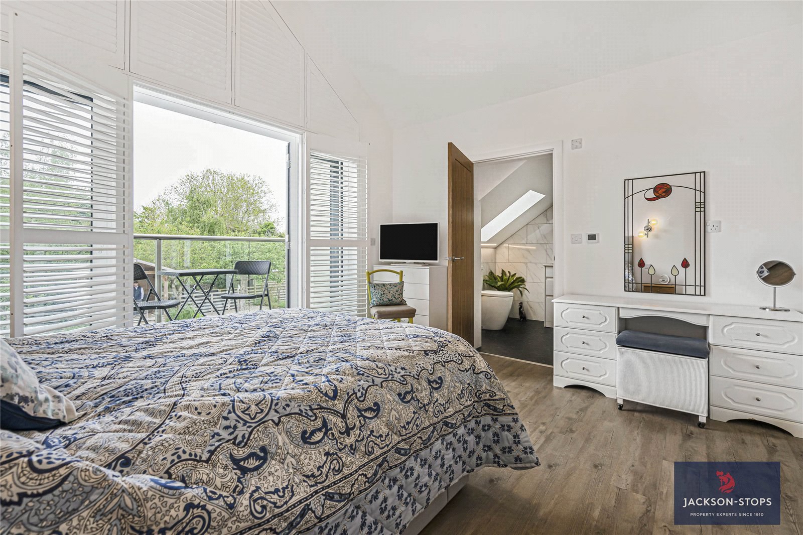 Walden Road, Sewards End, Saffron Walden, Essex, CB10, photo 16