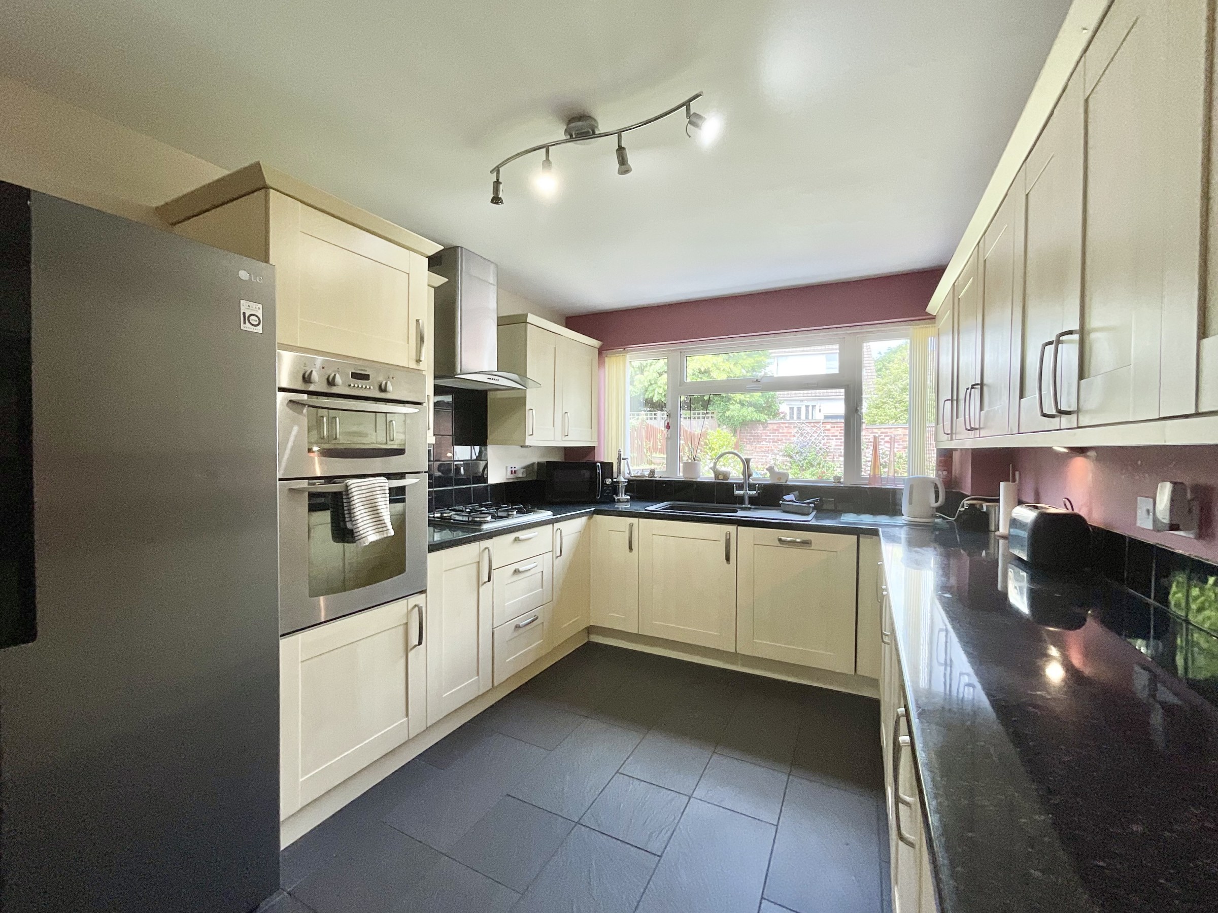 Castle Way, Stafford, ST16, photo 5