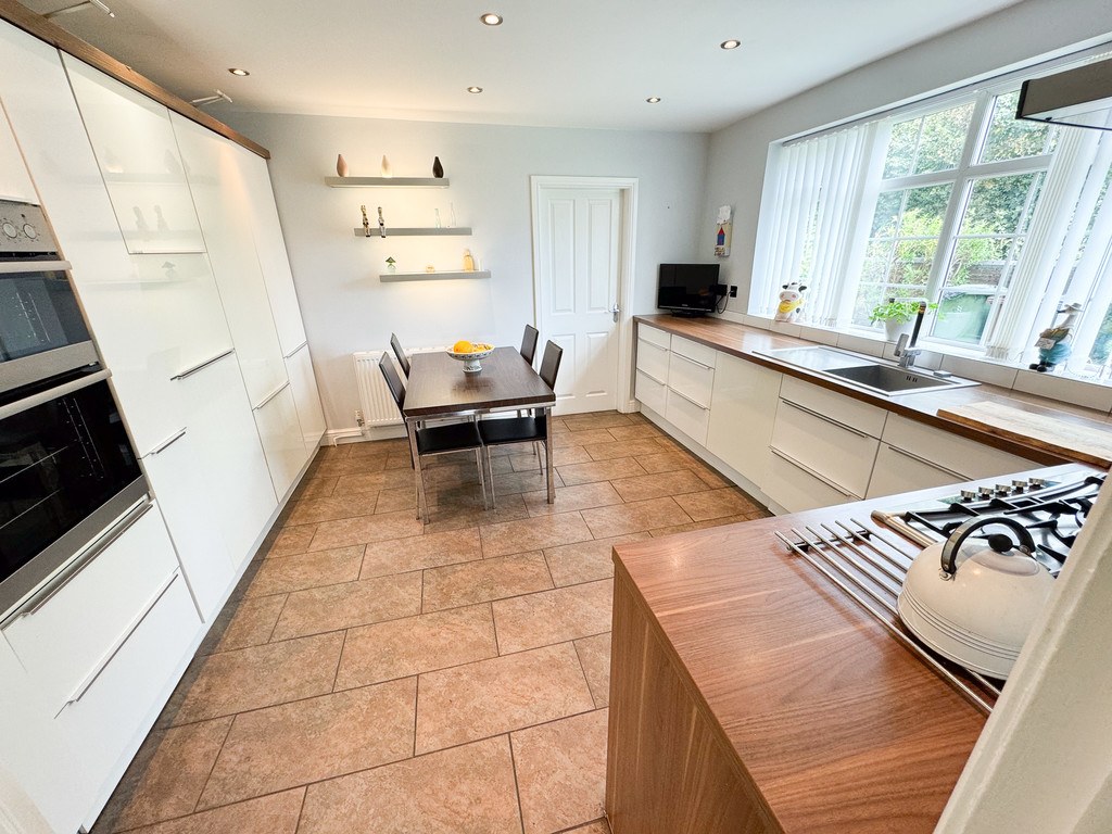 Sandon Road, Hilderstone, photo 3
