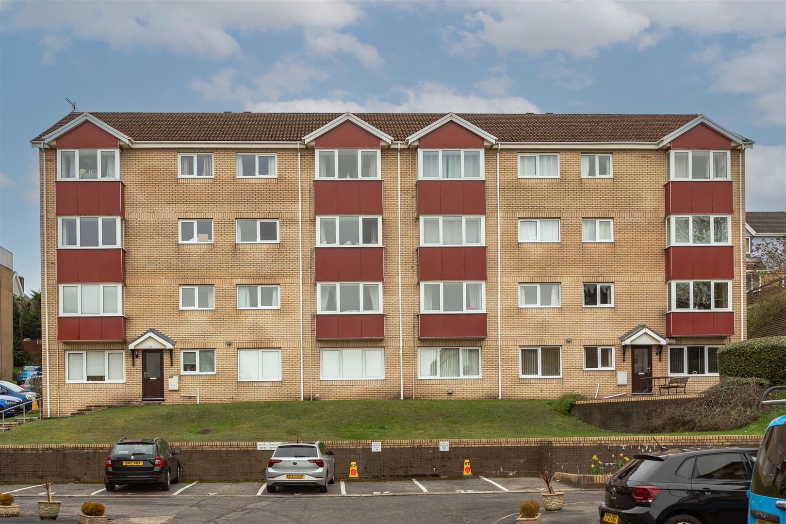 Long Oaks Court, Sketty, Swansea