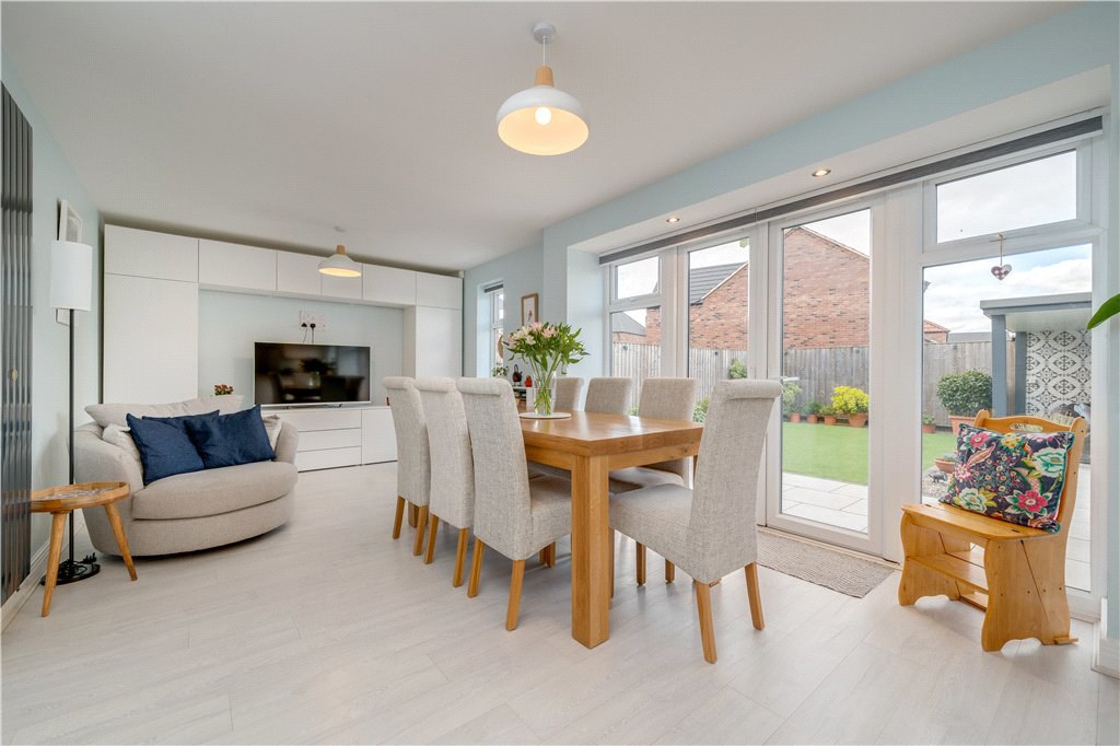 Pentagon Way, Wetherby, West Yorkshire, LS22, photo 4