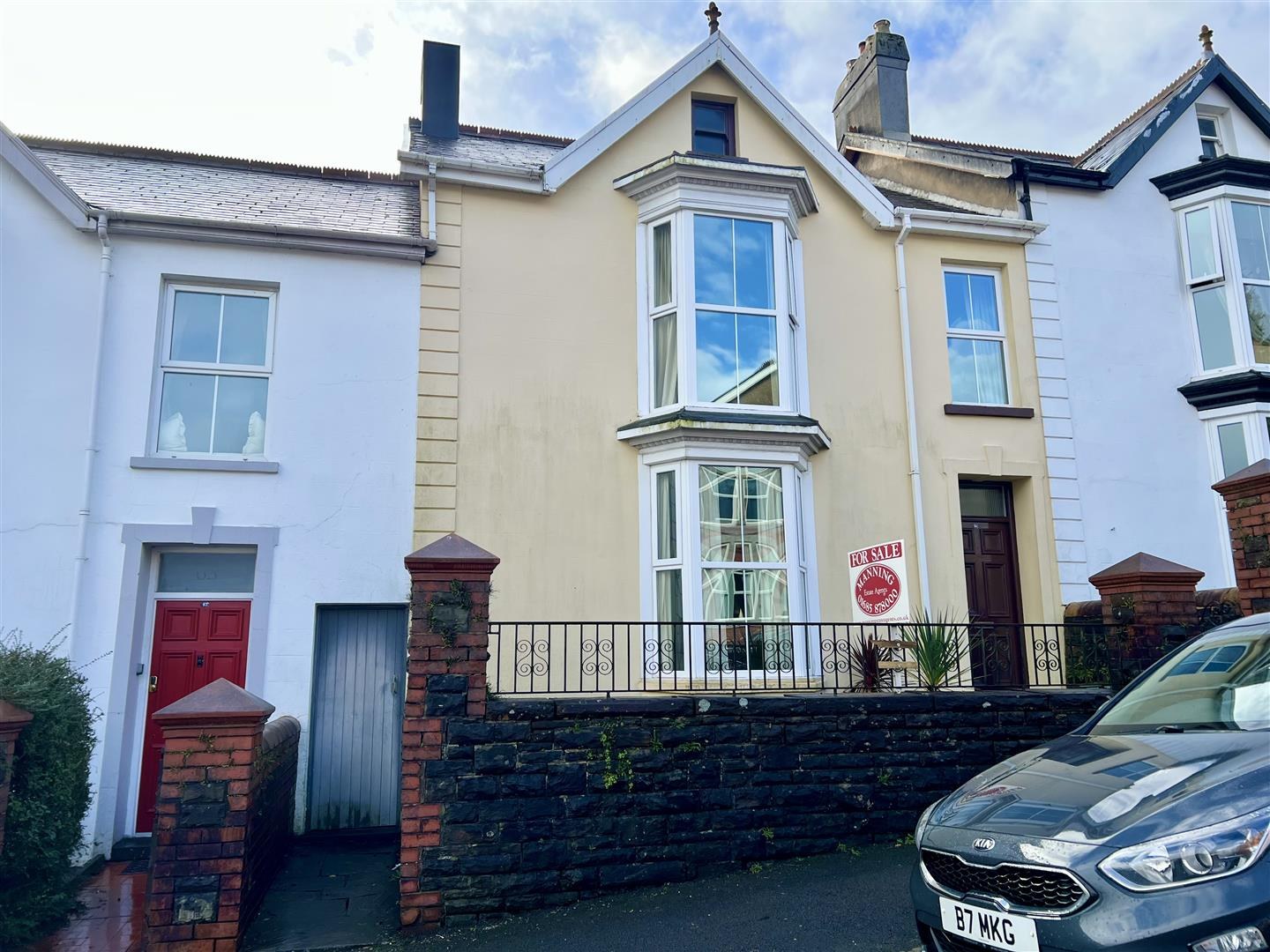 Broniestyn Terrace