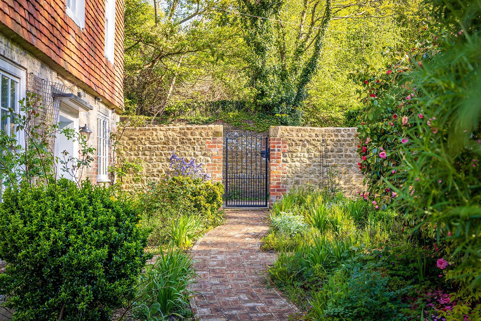 St Anne's Hill, Midhurst, West Sussex, GU29, photo 12