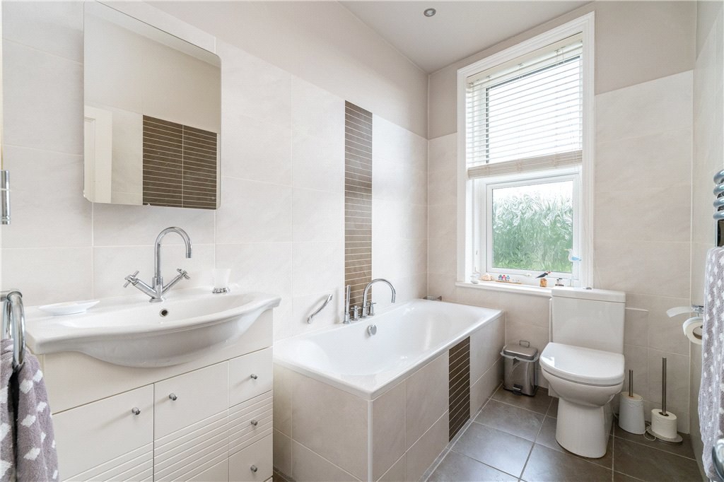 Bridge Lane, Ilkley, West Yorkshire, LS29, photo 8
