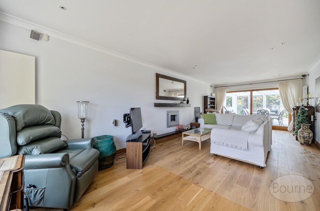 Springhill, Elstead, Godalming, Surrey, GU8, photo 2
