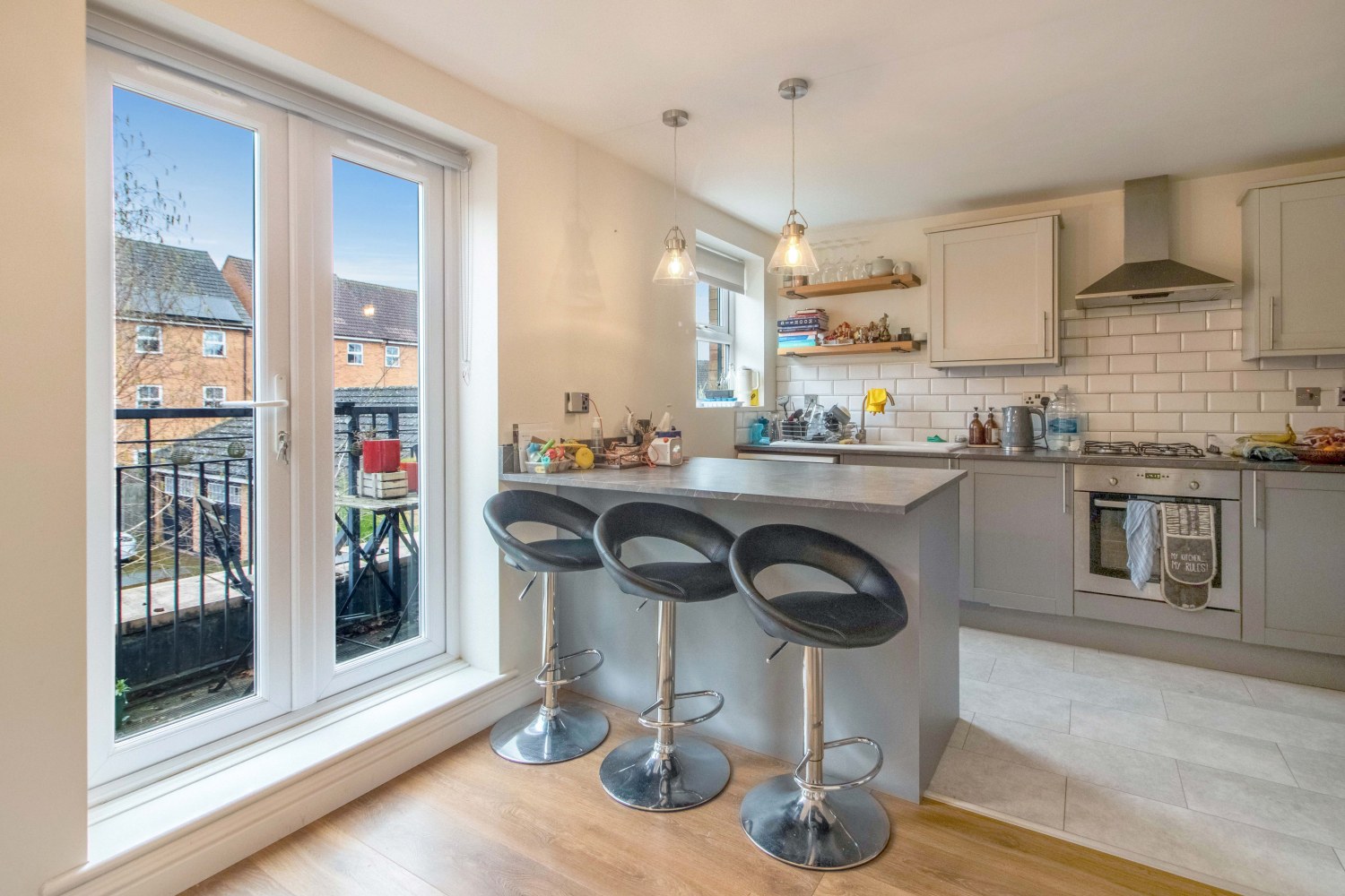 Wharton Crescent, Beeston, Nottingham, Nottinghamshire, NG9, photo 3