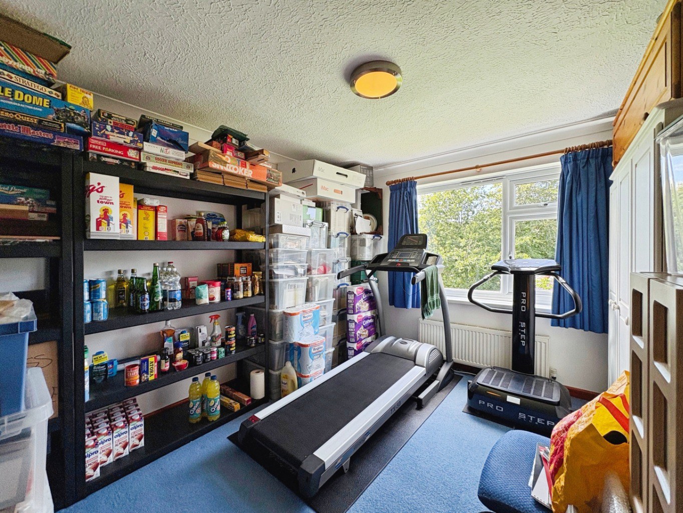 Godolphin Cross, Spacious family home within a generous plot, photo 31