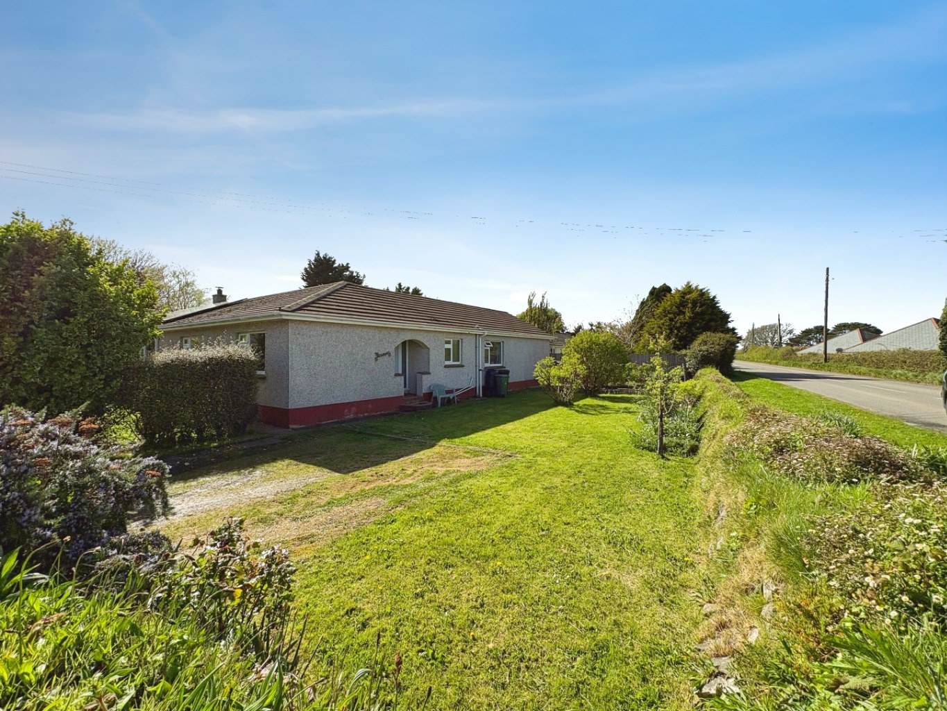 Leedstown, Bungalow set on a generous plot, photo 32