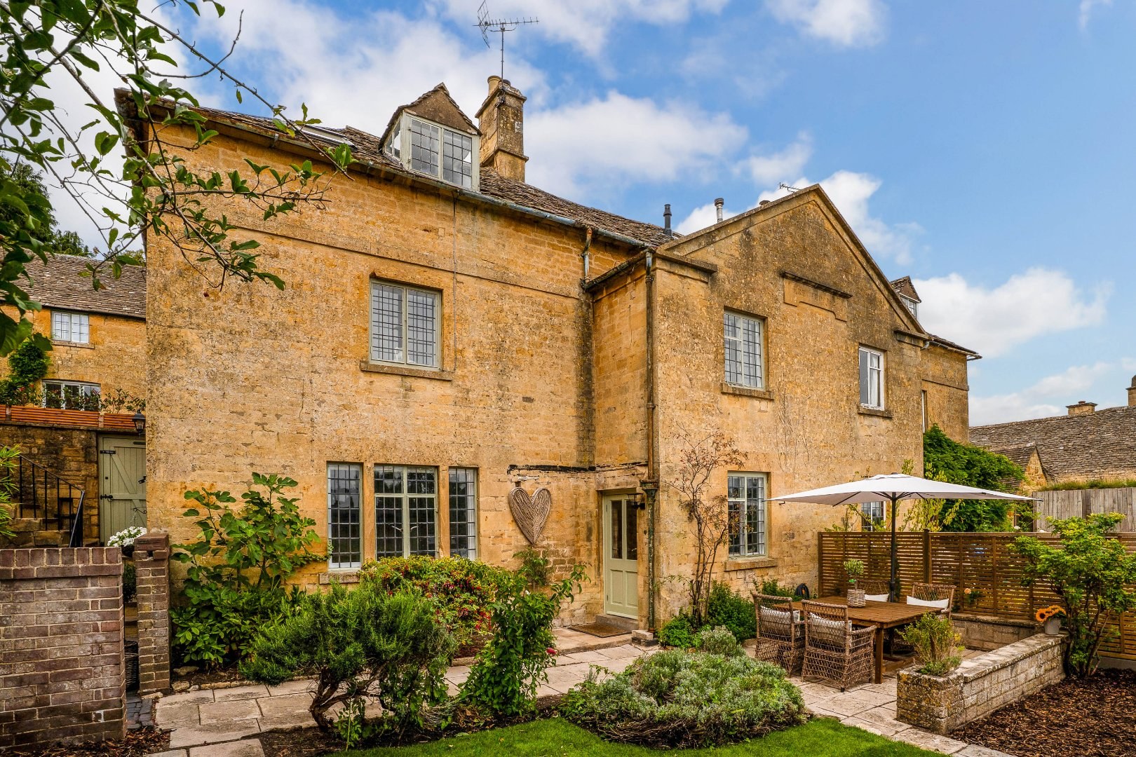 Bourton-On-The-Hill