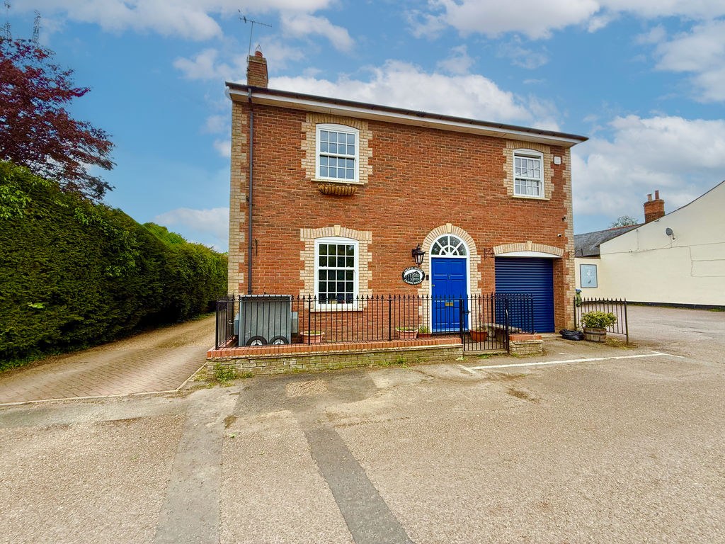 Chapel SquareStewkley LU7 0HA