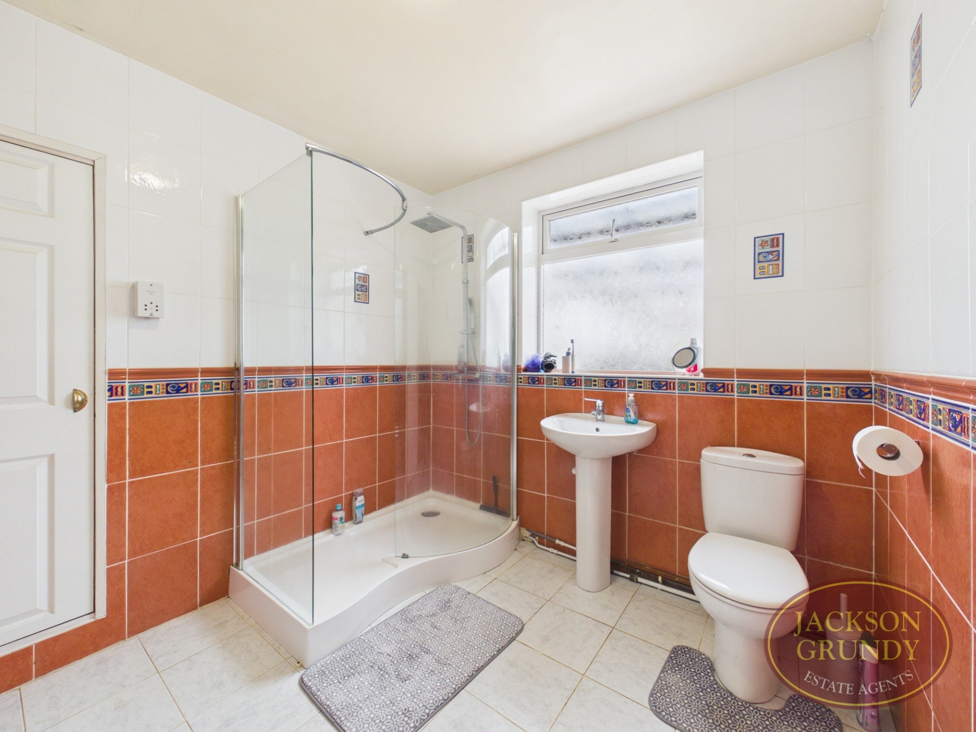 Long Buckby Road, Daventry, NN11 2LT, photo 18