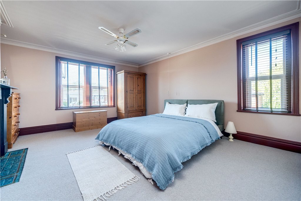 Dragon Road, Harrogate, North Yorkshire, HG1, photo 15