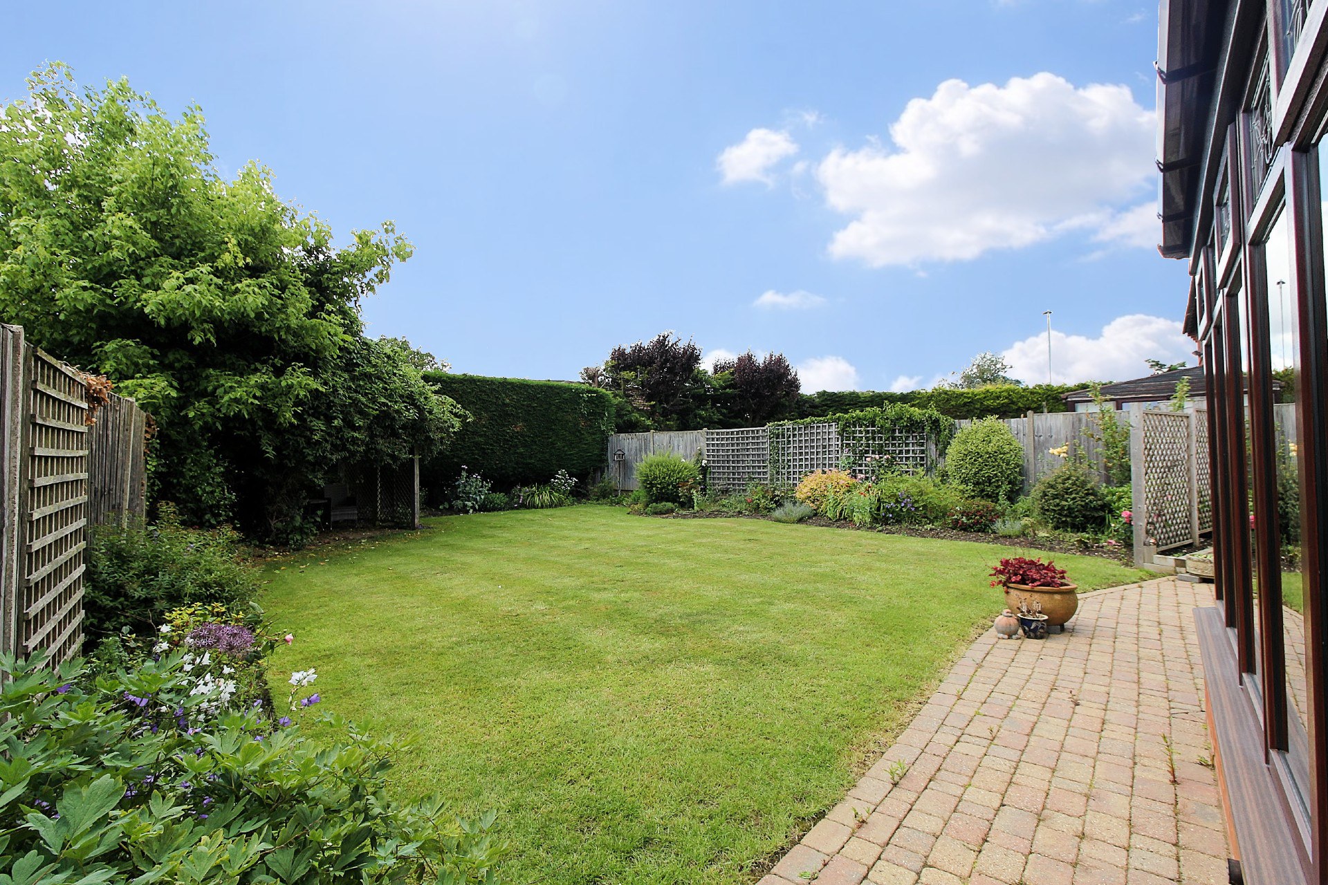 Butt Close, Wigston, LE18, photo 31