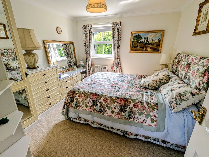Nantgaredig, Carmarthen, Carmarthenshire., photo 21