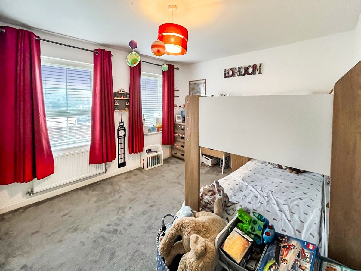 Burgundy Drive, Hemel Hempstead, HP2, photo 12