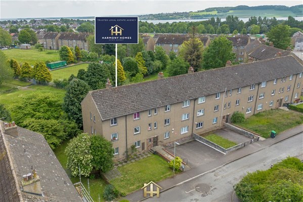 Crathie Place