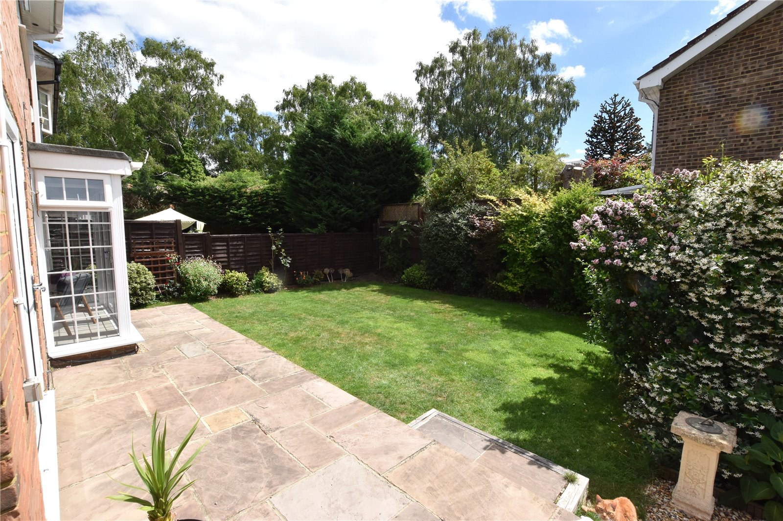 Ashbury Drive, Blackwater, Camberley, Hampshire, GU17, photo 5