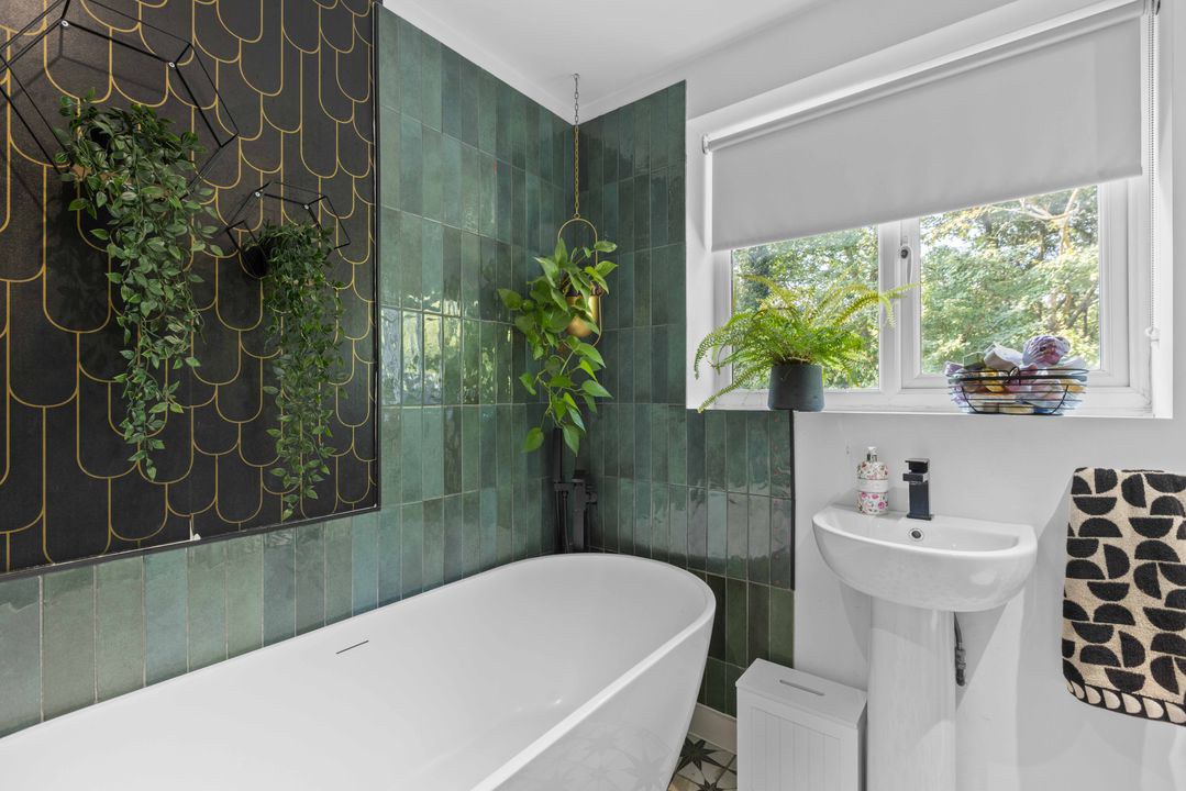 The Junipers, Wokingham, Barkham, RG41, photo 29