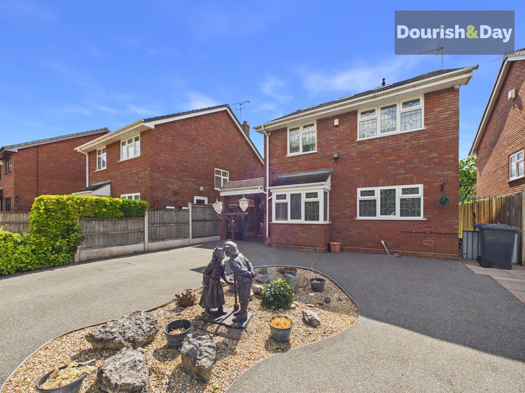 detached house for sale in Bartlett Close
