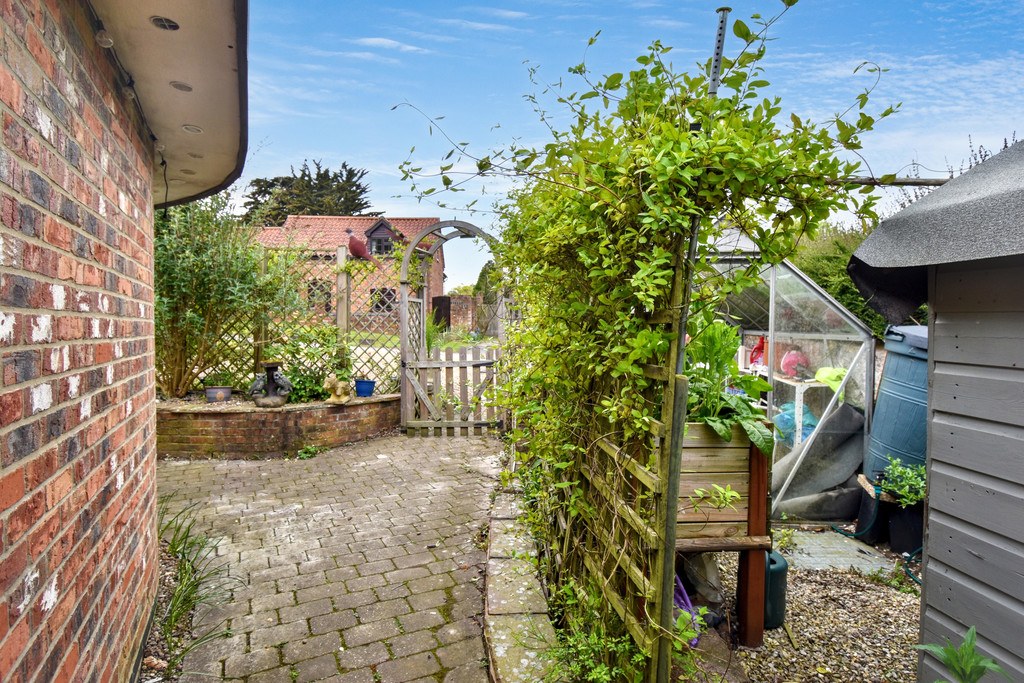 The Hideaway, Little Crowtree Lane, Louth LN11 0QP, photo 24