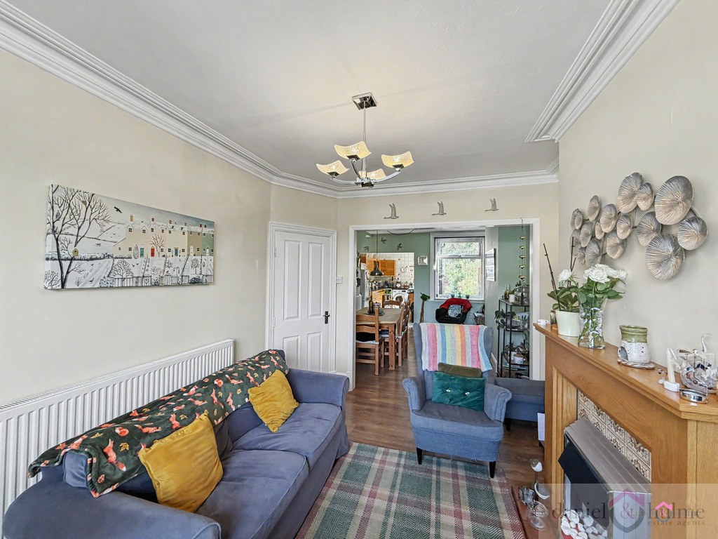 Shirley Street, Leek, Staffs ST13 8BG, photo 3