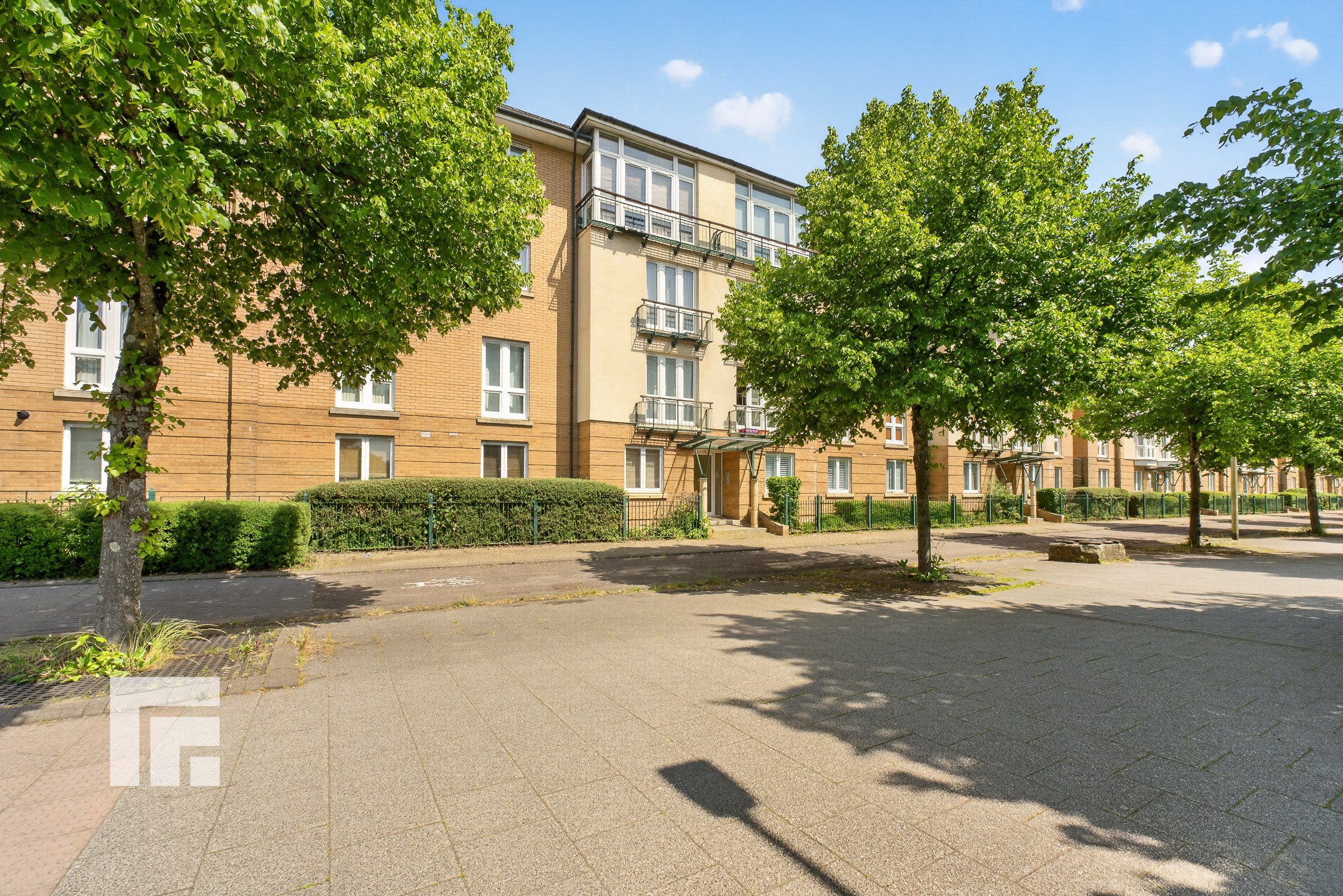 Amalfi House, Ffordd Garthorne, Cardiff