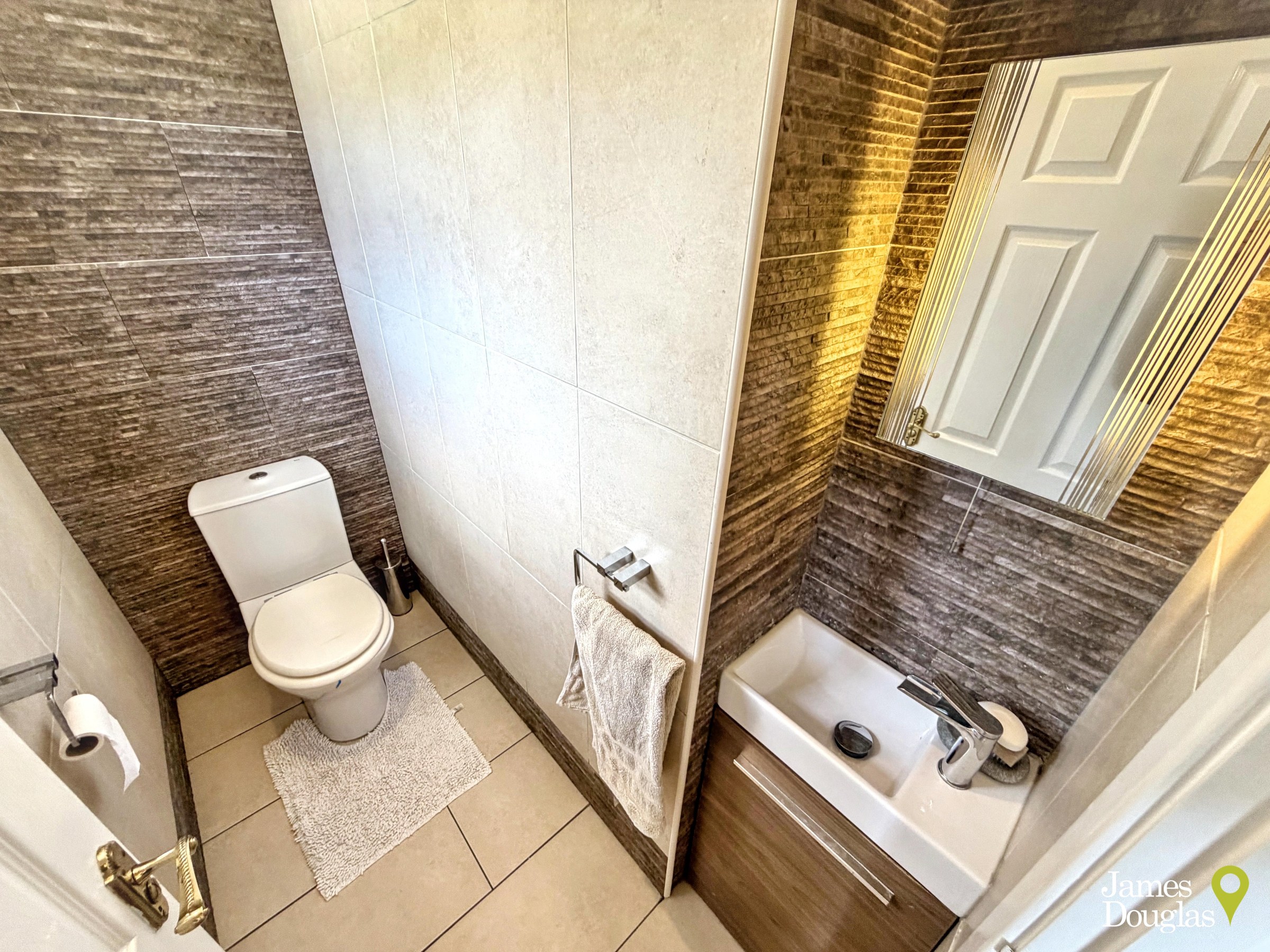 Highfield Terrace, Graigwen, Pontypridd, photo 6