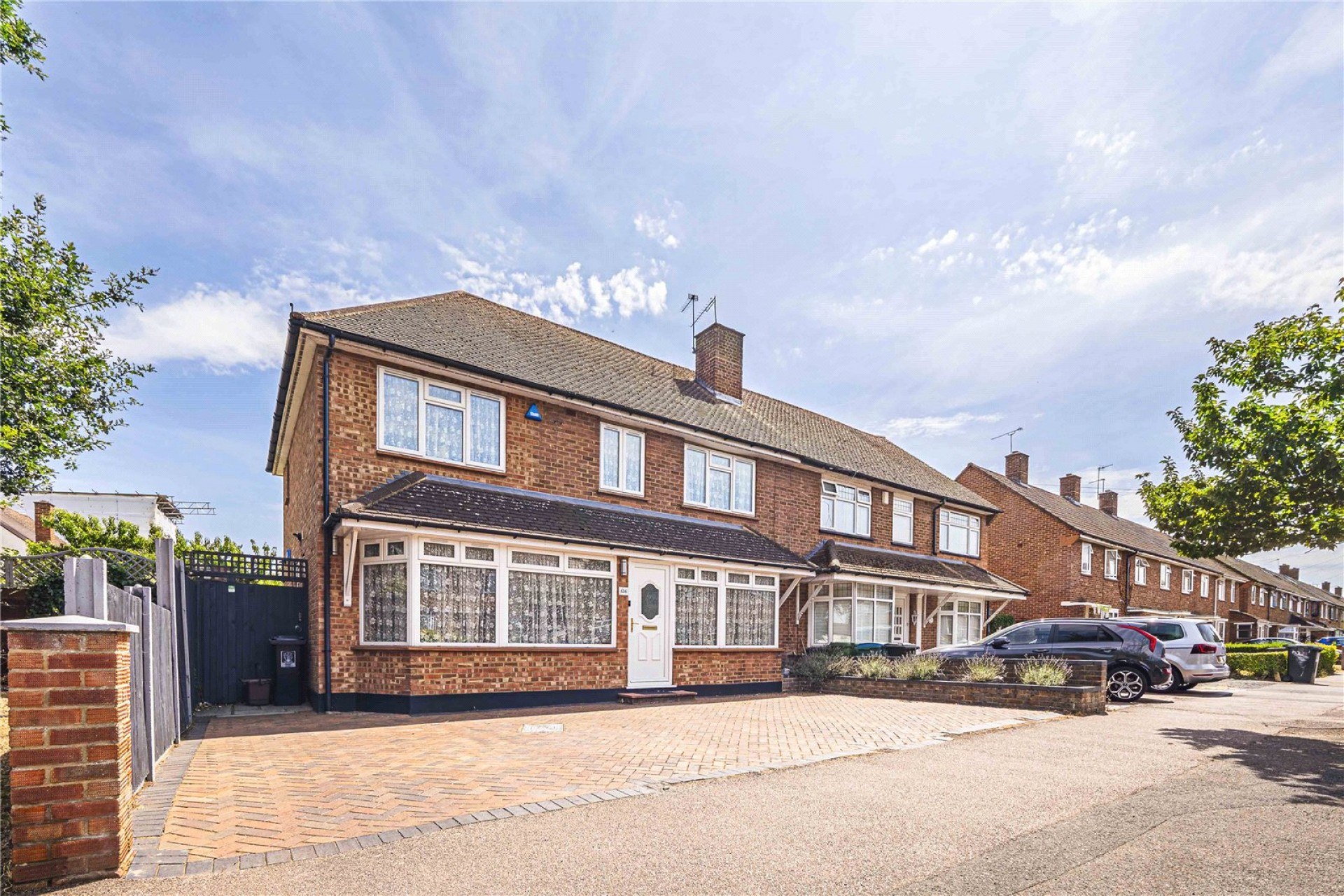 Newhouse Crescent