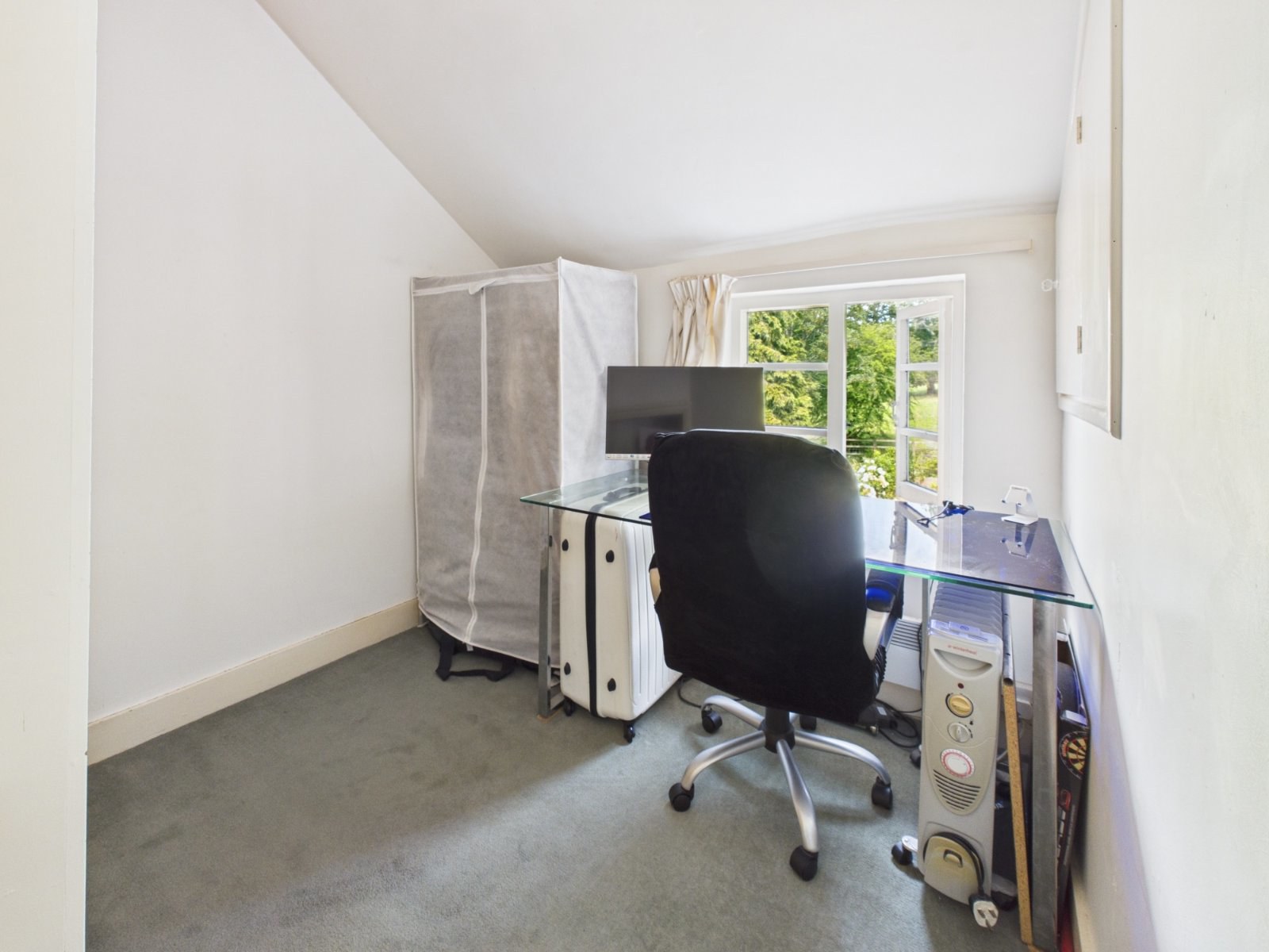 Barracks Hill, Coleshill, Amersham, Buckinghamshire, HP7, photo 9